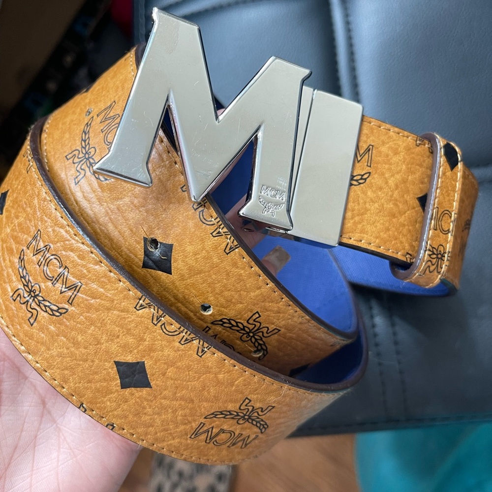 MCM Men’s Petal Visestos Reversible Belt